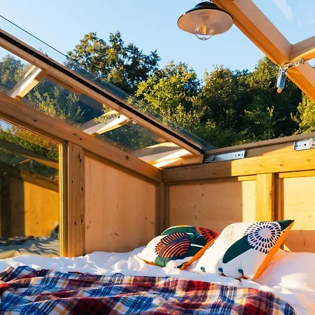 Kamp alanı Wild Orchard Farm San Costantino Albanese